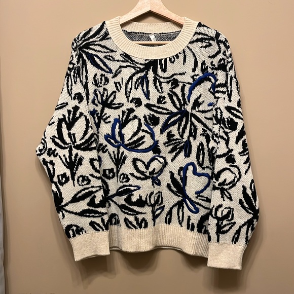 Anthropologie NWOT Floral Pop Embroidered Sweater in Blue Motif Large - Picture 3 of 4